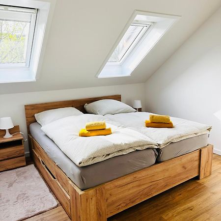 Etagen-Wohnung Nahe Flughafen Hamburg Нордерштедт Экстерьер фото